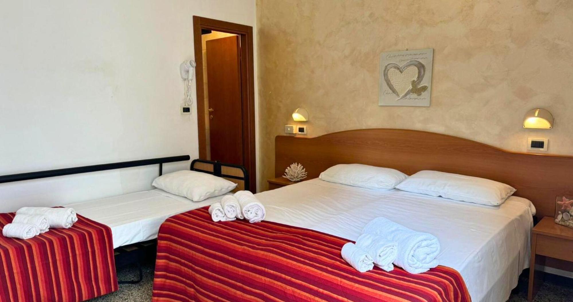 Hotel Caruso Rimini Exterior photo